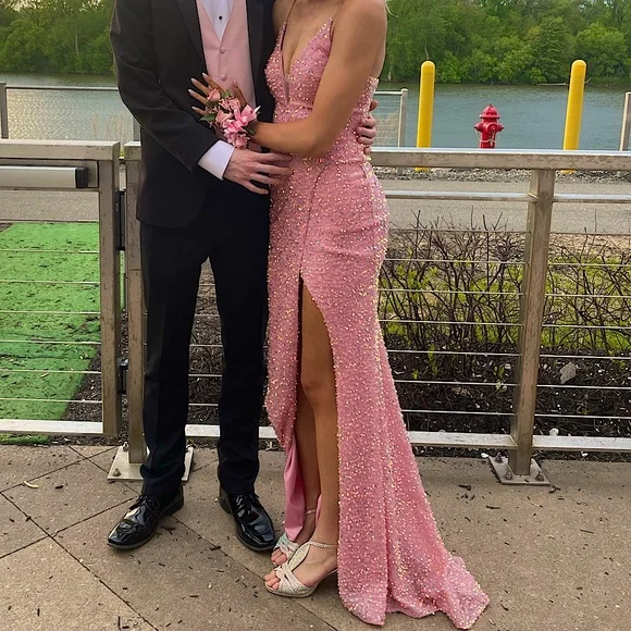 Light pink limited prom dress - Picture 4 of 6